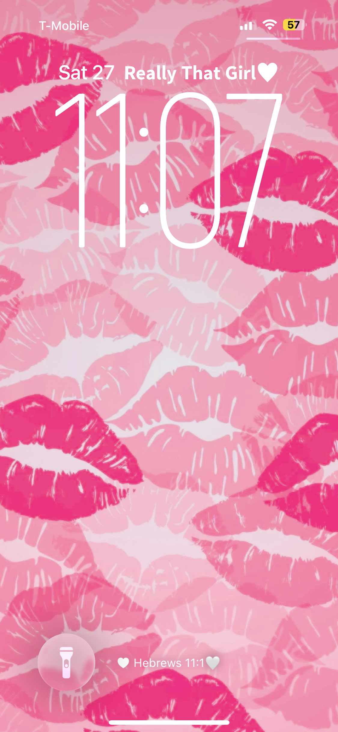 Kiss Me Wallpaper