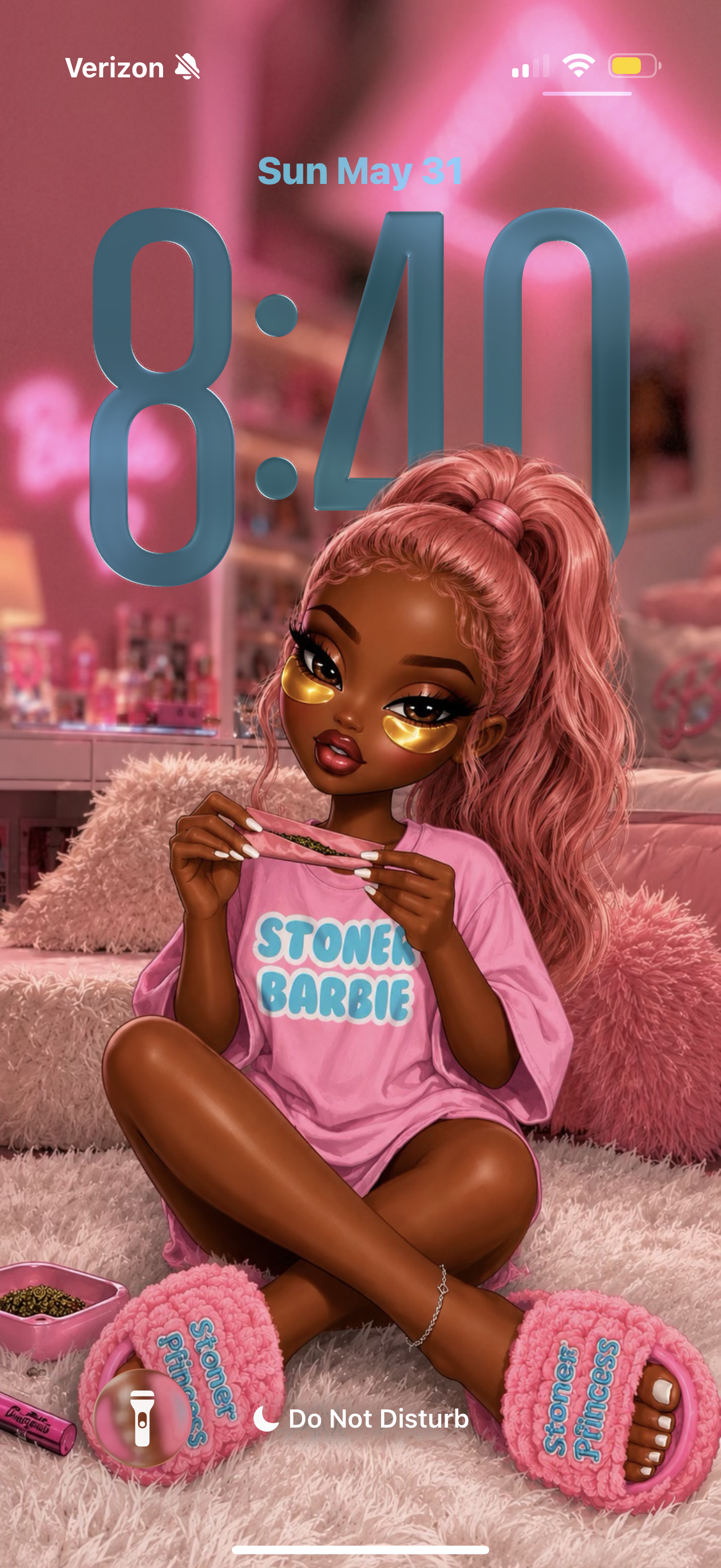 Pink Stoner Girl Wallpaper