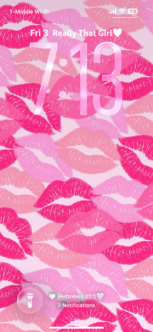 Lips Galore Wallpaper